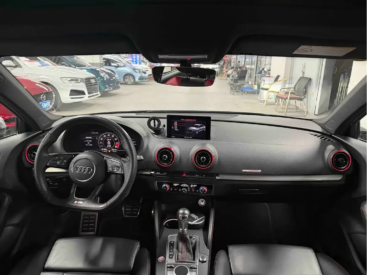 2019 Audi S3 2.0T 290HP L4 7DCT,autocango,china used car exporter,china ev exporter,chinese used car exporter,chinese used ev exporter