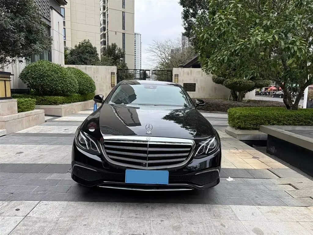 2017 Mercedes-Benz E Class 2.0T 245HP L4 9AT