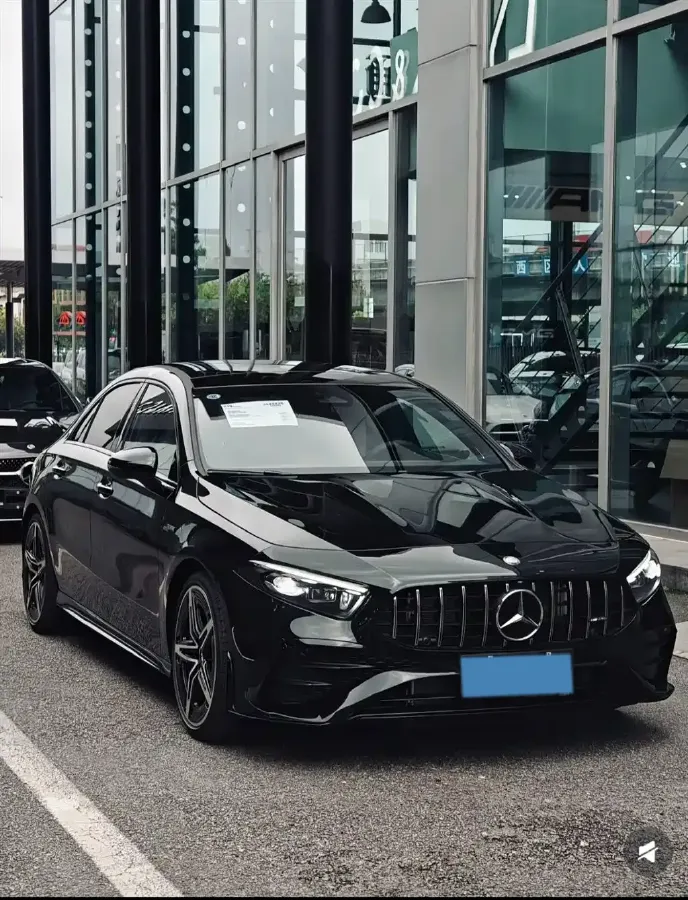 2024 Mercedes-Benz A AMG 2.0T 306HP L4 8DCT,autocango,china used car exporter,china ev exporter,chinese used car exporter,chinese used ev exporter