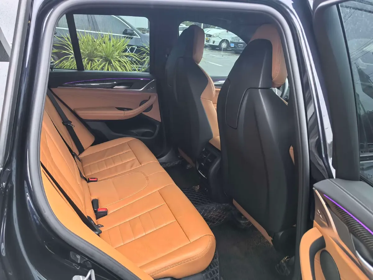 2022 BMW X3 M 3.0T 480HP L6 8AT,autocango,china used car exporter,china ev exporter,chinese used car exporter,chinese used ev exporter