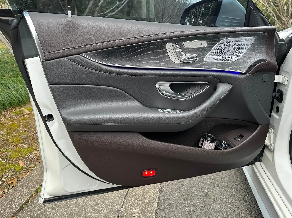 2018 Mercedes-Benz CLS Class 2.0T 299HP L4 9AT,autocango,china used car exporter,china ev exporter,chinese used car exporter,chinese used ev exporter