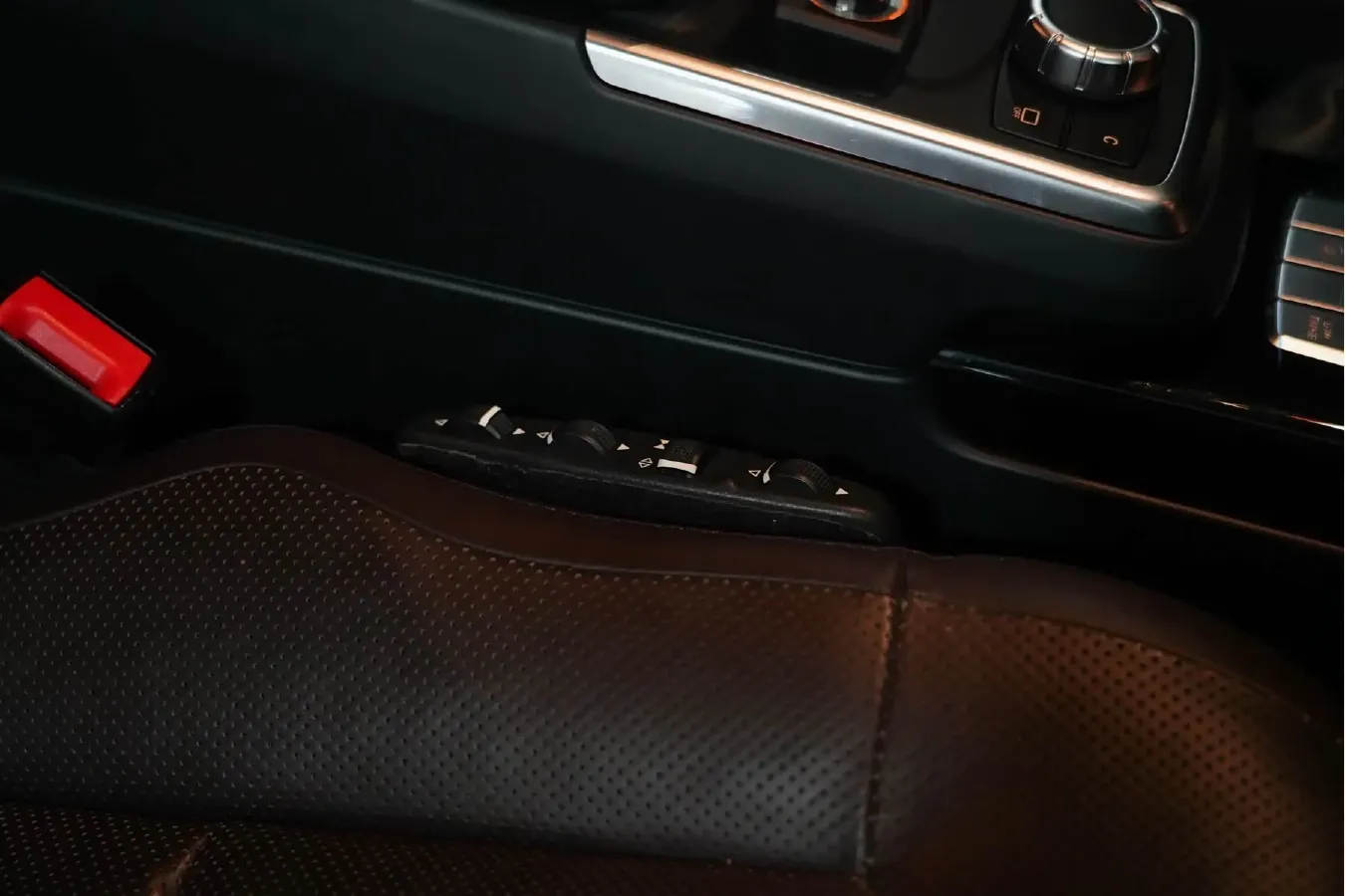 2017 Mercedes-Benz G Class 4.0T 421HP V8 7AT,autocango,china used car exporter,china ev exporter,chinese used car exporter,chinese used ev exporter