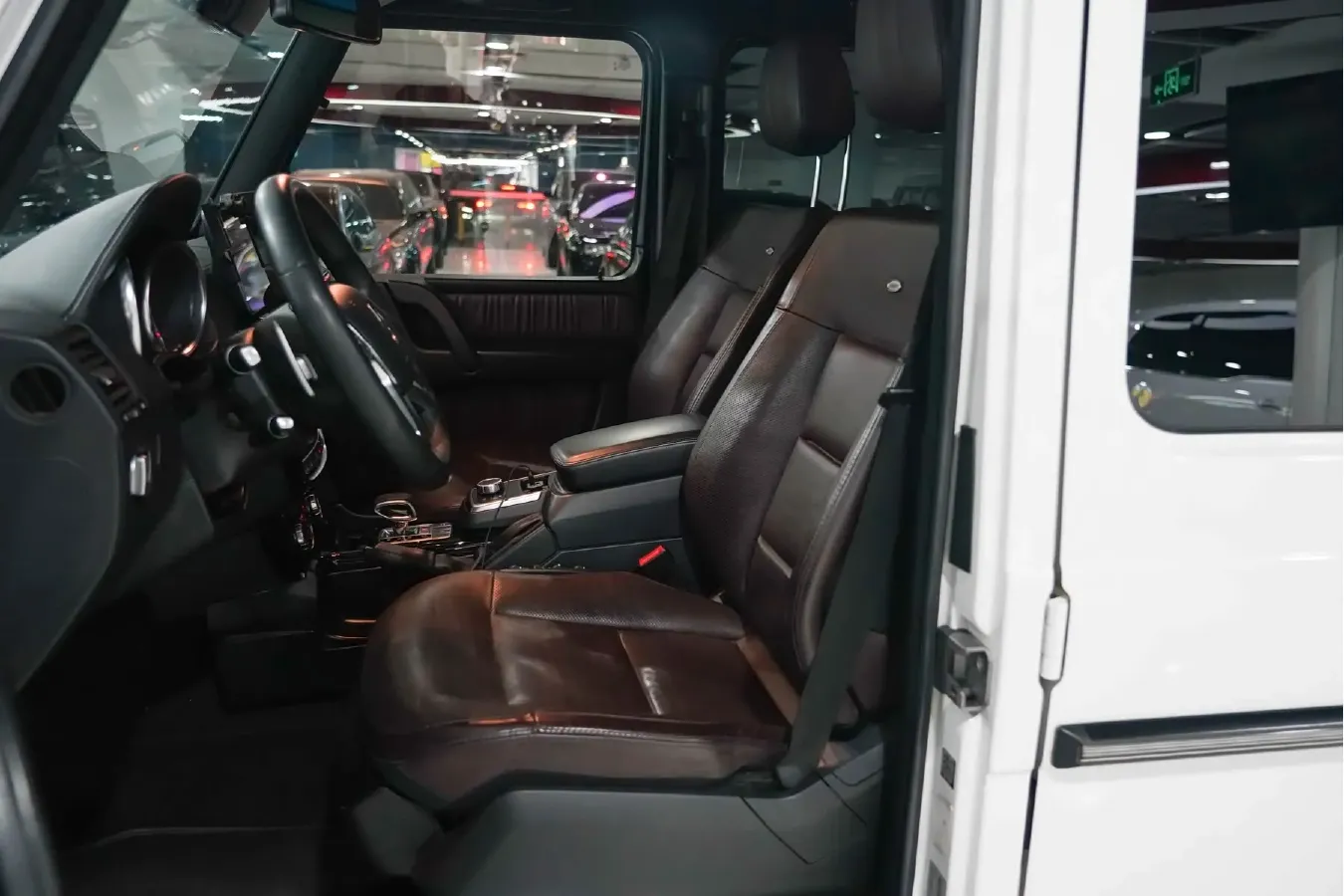 2017 Mercedes-Benz G Class 4.0T 421HP V8 7AT,autocango,china used car exporter,china ev exporter,chinese used car exporter,chinese used ev exporter