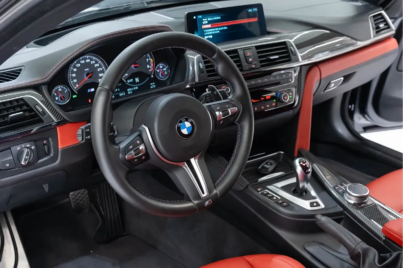 2018 BMW M4 3.0T 450HP L6 7DCT,autocango,china used car exporter,china ev exporter,chinese used car exporter,chinese used ev exporter