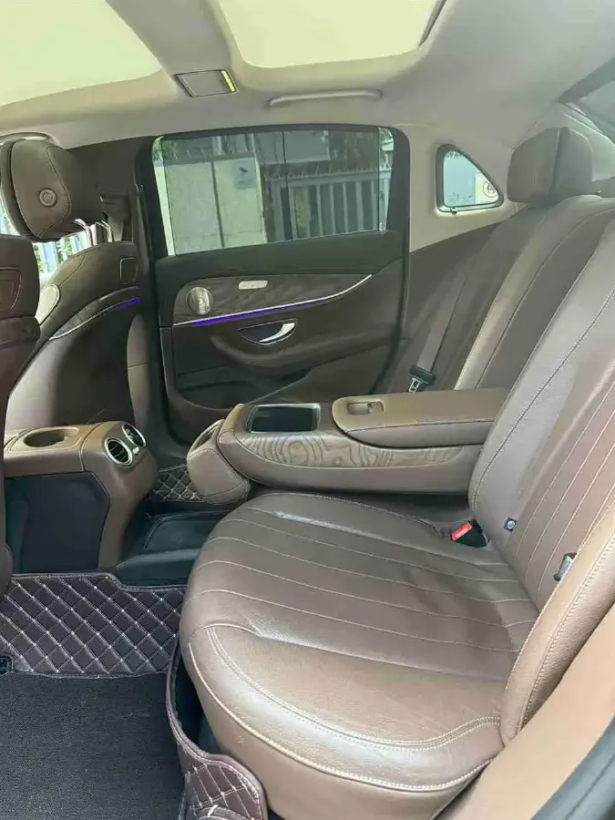 2017 Mercedes-Benz E Class 3.0T 272HP V6 9AT,autocango,china used car exporter,china ev exporter,chinese used car exporter,chinese used ev exporter