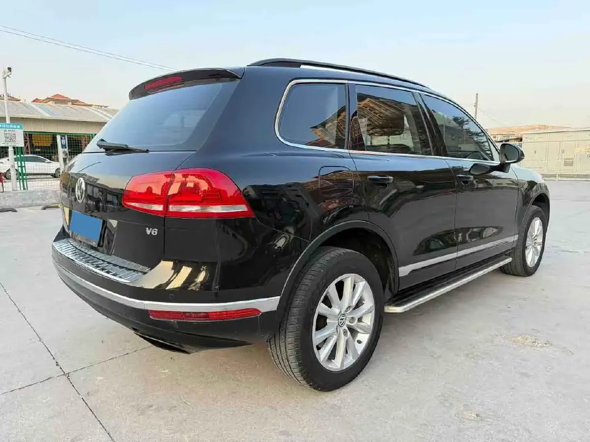 2017 Volkswagen Touareg 3.0T 320HP V6 8AT,autocango,china used car exporter,china ev exporter,chinese used car exporter,chinese used ev exporter