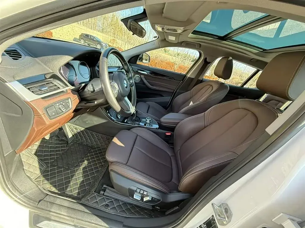 2023 BMW X2 2.0T 178HP L4 7DCT,autocango,china used car exporter,china ev exporter,chinese used car exporter,chinese used ev exporter