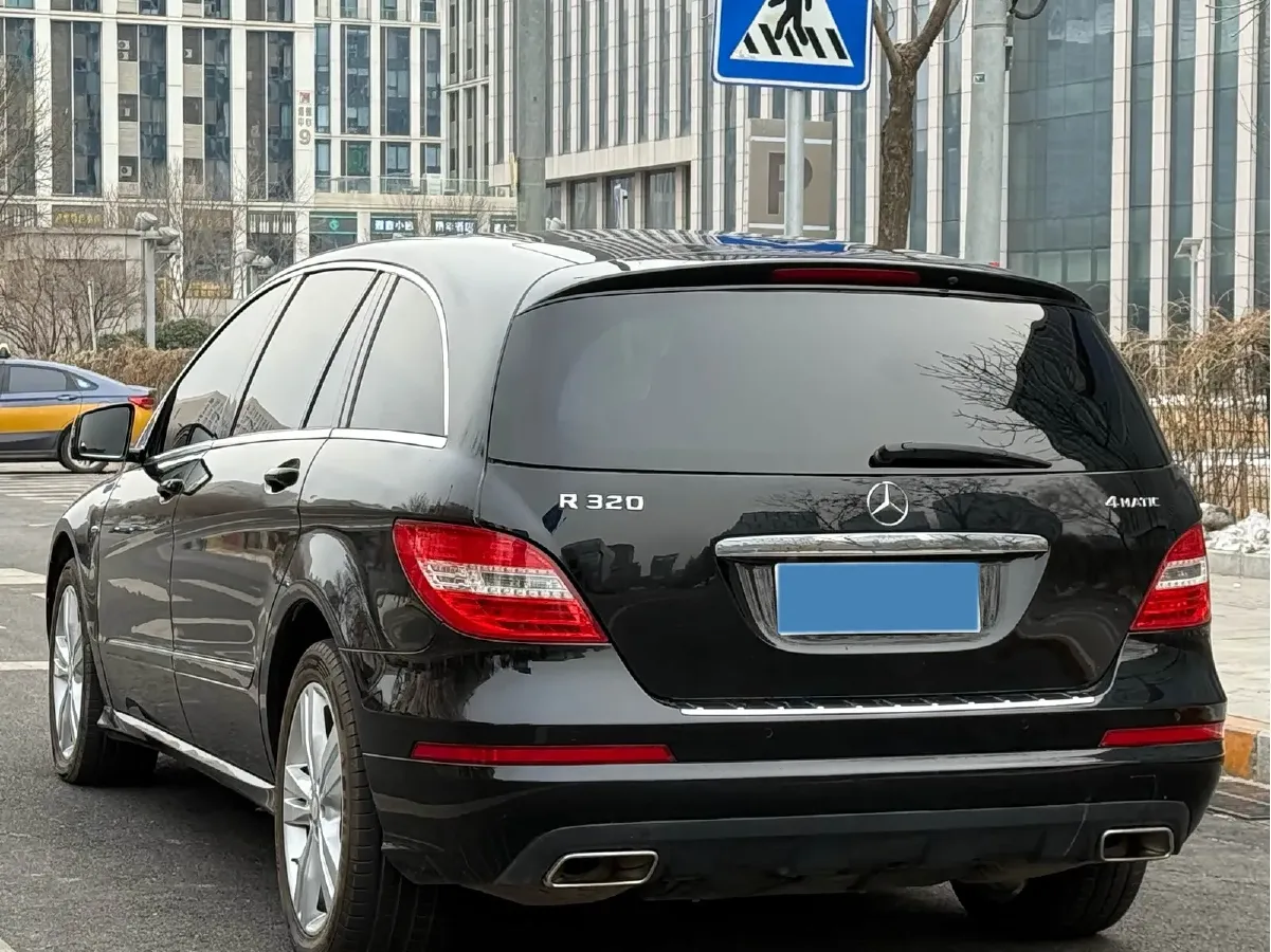 2017 Mercedes-Benz R Class 3.0T 272HP V6 7AT,autocango,china used car exporter,china ev exporter,chinese used car exporter,chinese used ev exporter