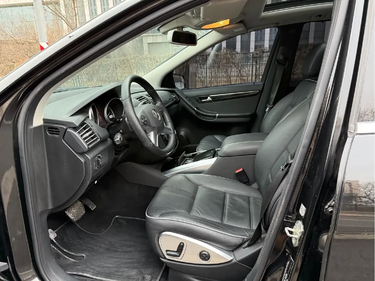 2017 Mercedes-Benz R Class 3.0T 272HP V6 7AT,autocango,china used car exporter,china ev exporter,chinese used car exporter,chinese used ev exporter