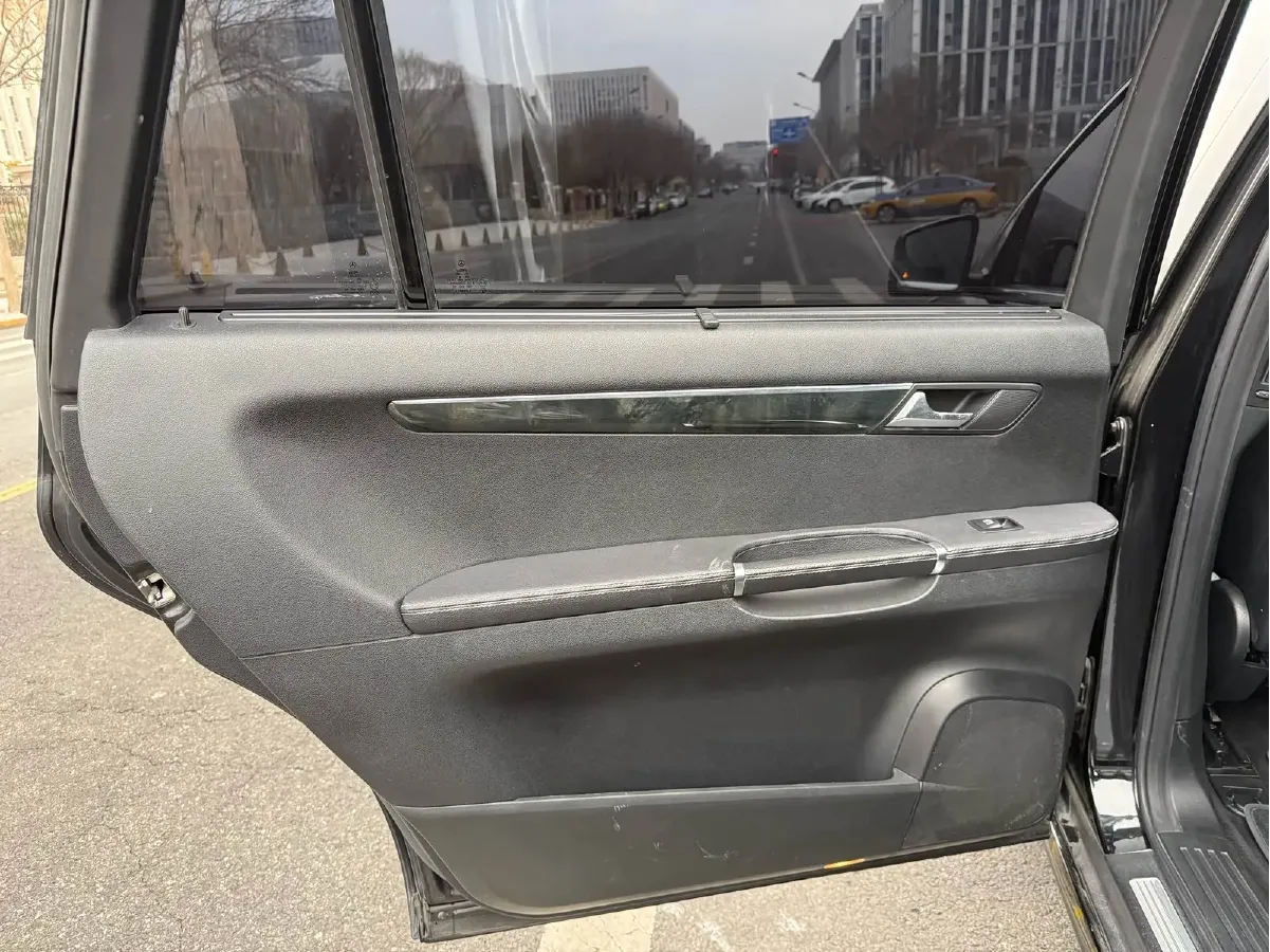 2017 Mercedes-Benz R Class 3.0T 272HP V6 7AT,autocango,china used car exporter,china ev exporter,chinese used car exporter,chinese used ev exporter