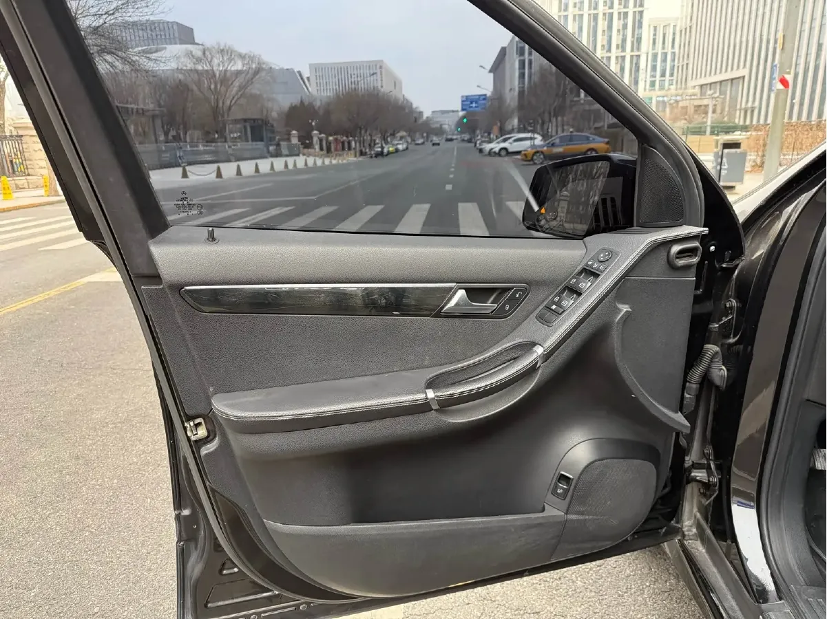 2017 Mercedes-Benz R Class 3.0T 272HP V6 7AT,autocango,china used car exporter,china ev exporter,chinese used car exporter,chinese used ev exporter