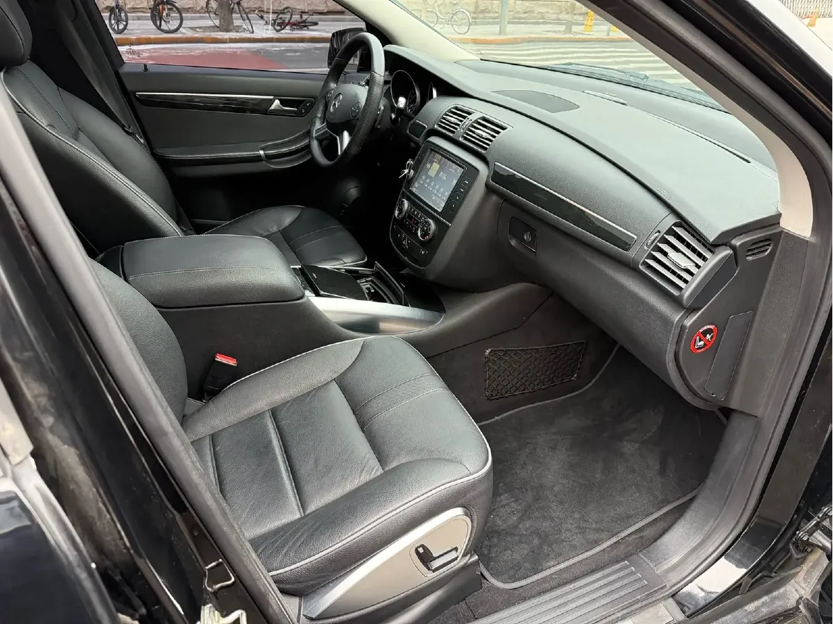 2017 Mercedes-Benz R Class 3.0T 272HP V6 7AT,autocango,china used car exporter,china ev exporter,chinese used car exporter,chinese used ev exporter