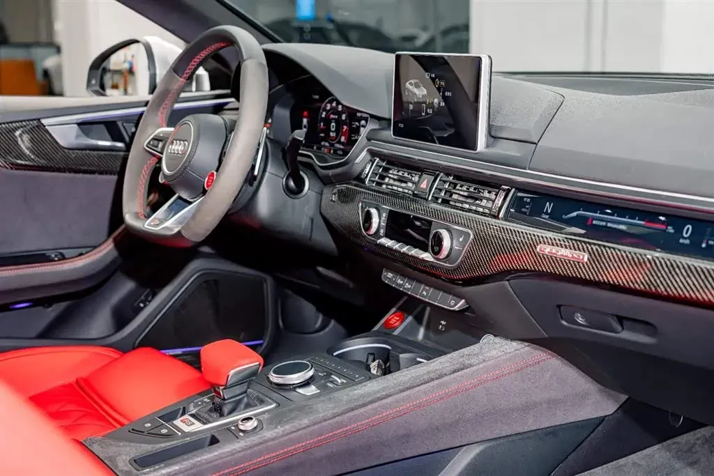 2017 Audi A5 2.0T 252HP L4 7DCT,autocango,china used car exporter,china ev exporter,chinese used car exporter,chinese used ev exporter