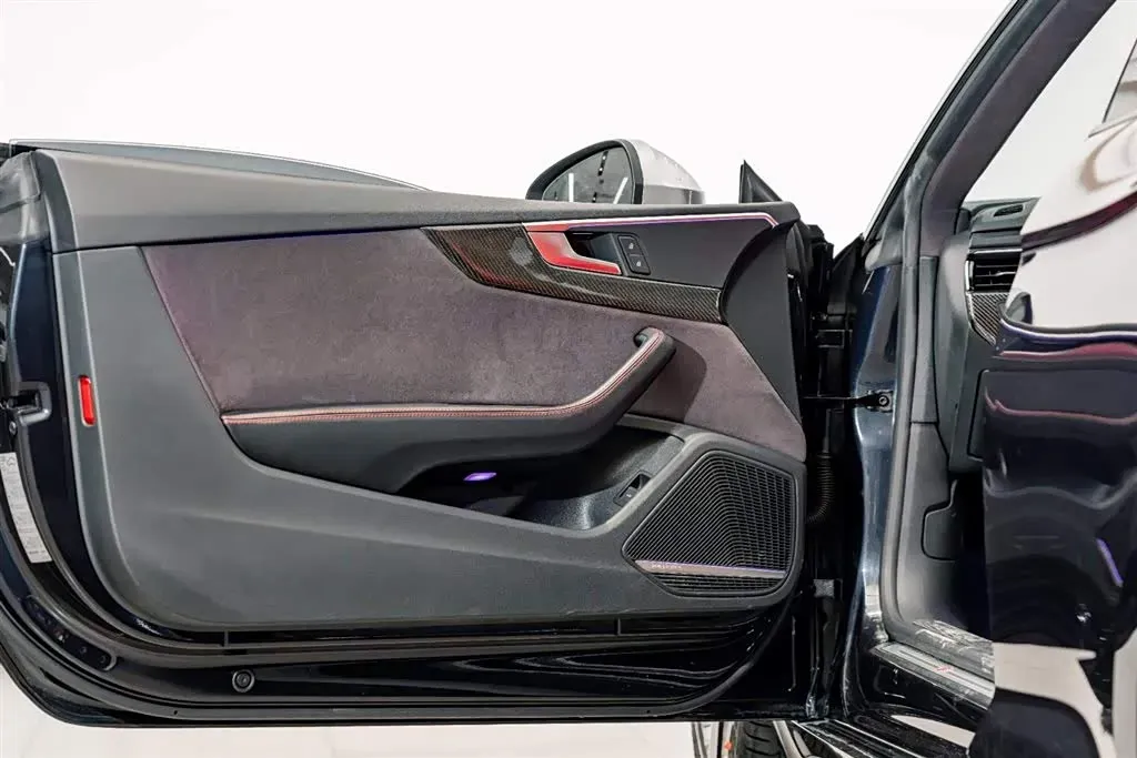 2017 Audi A5 2.0T 252HP L4 7DCT,autocango,china used car exporter,china ev exporter,chinese used car exporter,chinese used ev exporter