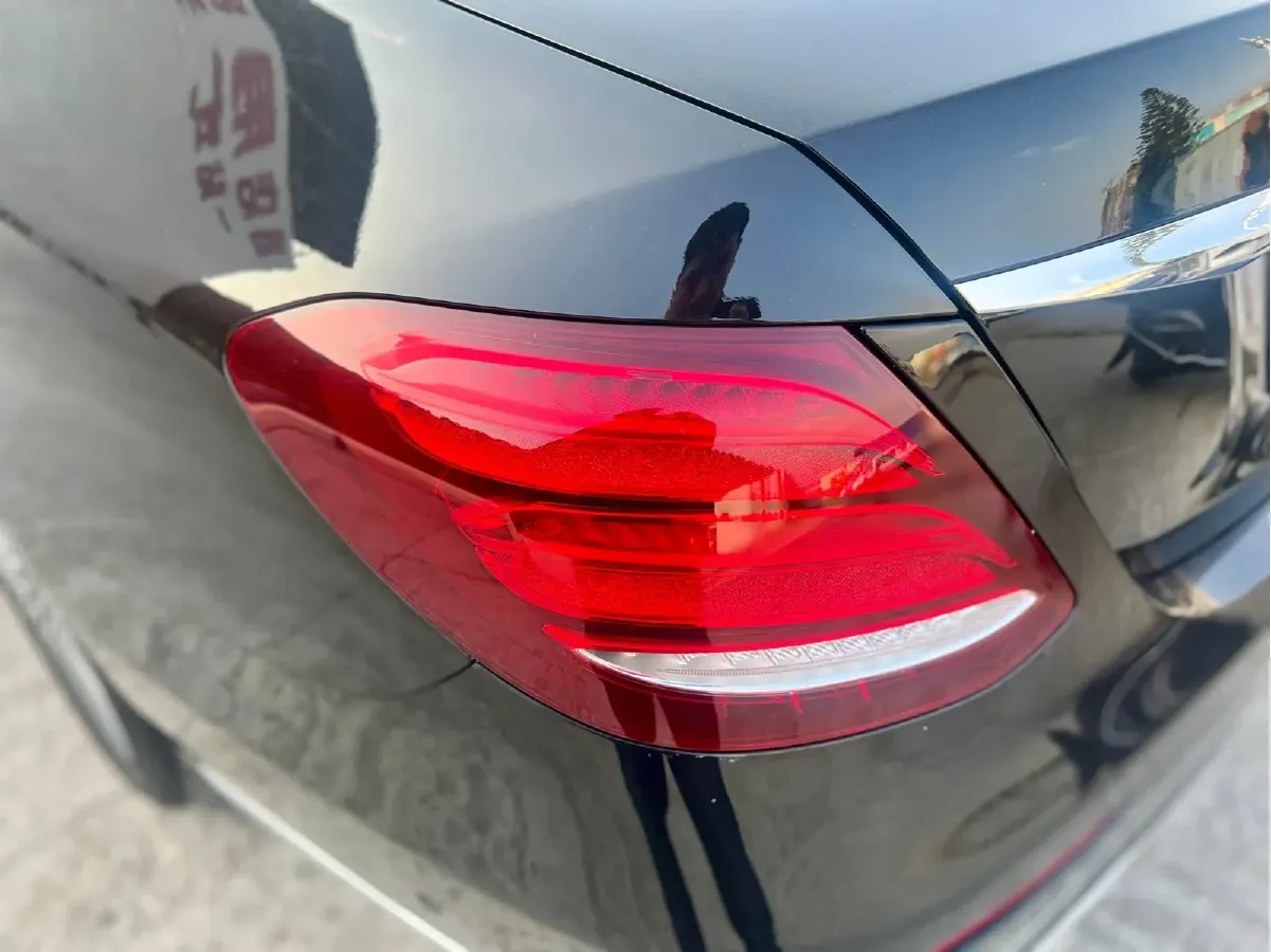 2020 Mercedes-Benz E Class 2.0T 258HP L4 9AT,autocango,china used car exporter,china ev exporter,chinese used car exporter,chinese used ev exporter