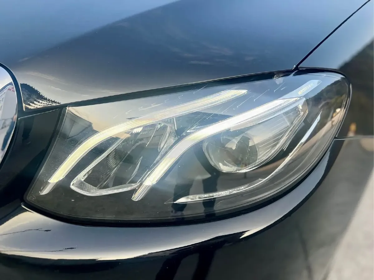 2020 Mercedes-Benz E Class 2.0T 258HP L4 9AT,autocango,china used car exporter,china ev exporter,chinese used car exporter,chinese used ev exporter