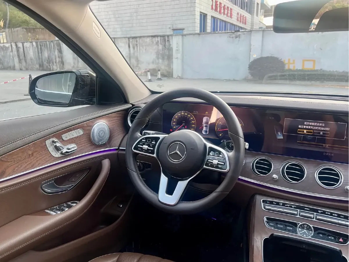2020 Mercedes-Benz E Class 2.0T 258HP L4 9AT,autocango,china used car exporter,china ev exporter,chinese used car exporter,chinese used ev exporter