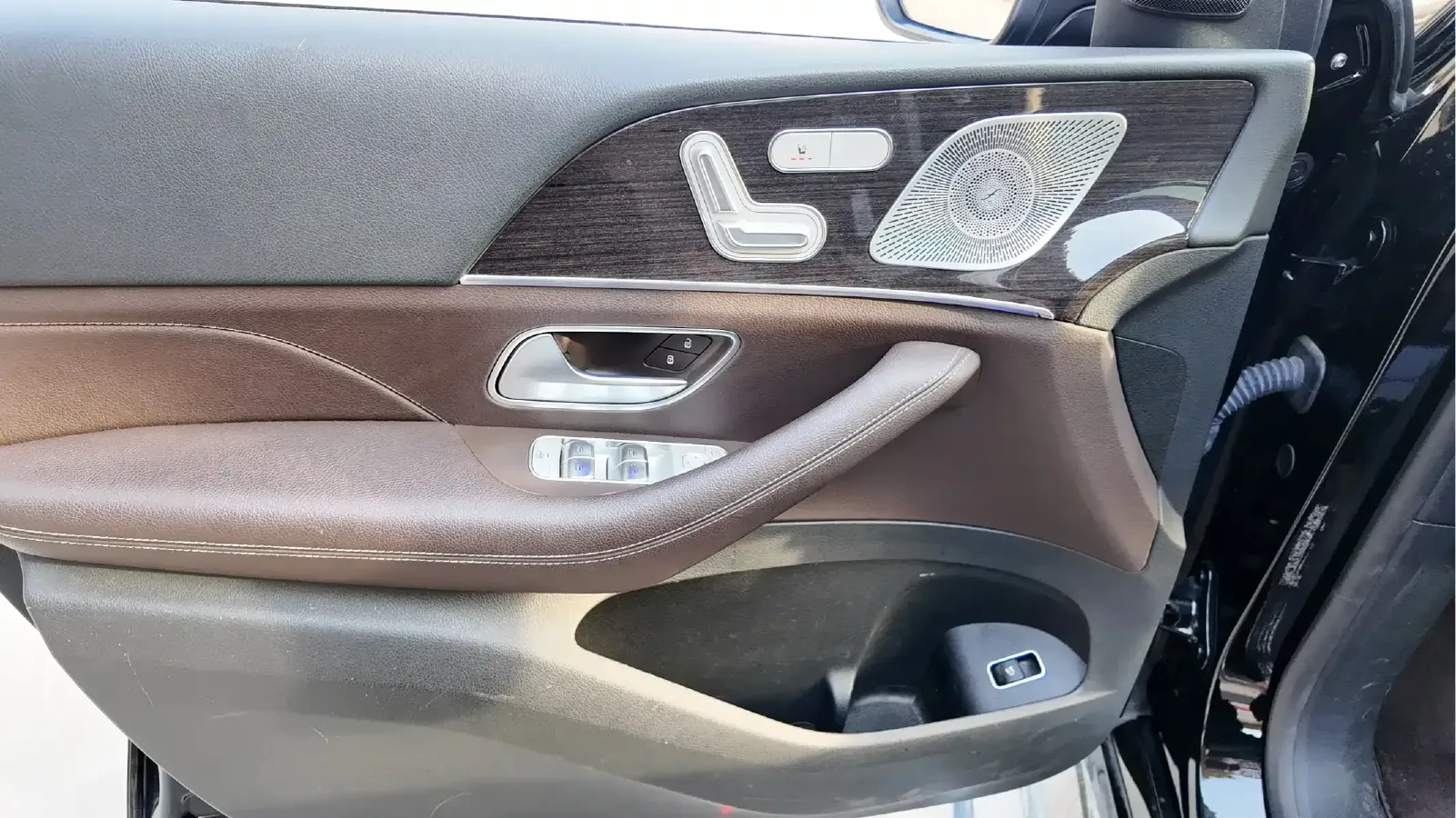 2022 Mercedes-Benz GLE Class 2.0T 258HP L4 9AT,autocango,china used car exporter,china ev exporter,chinese used car exporter,chinese used ev exporter