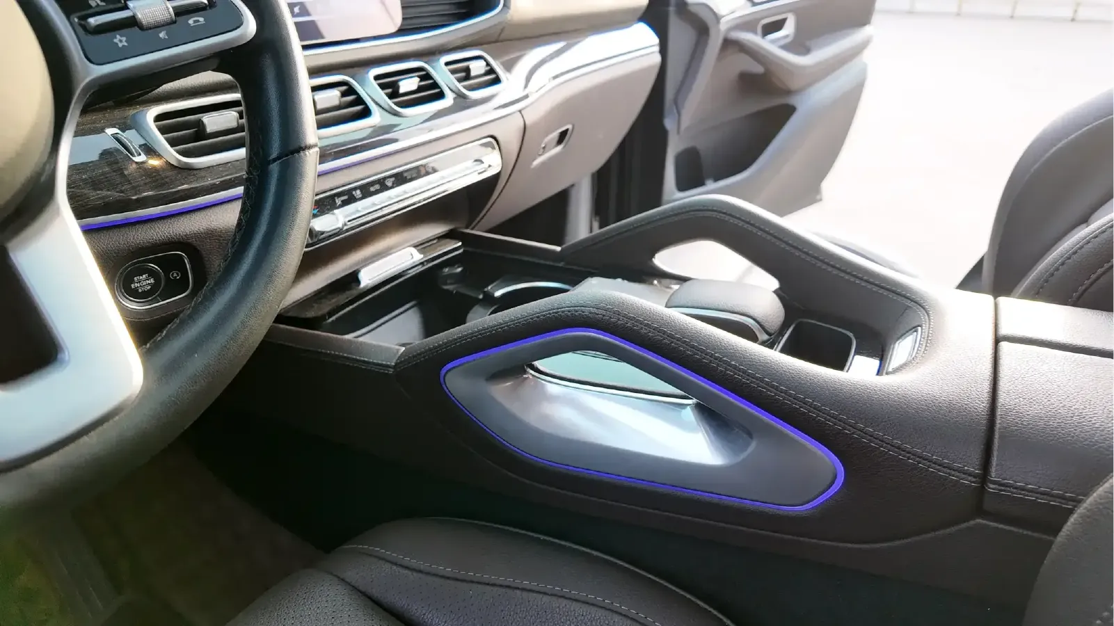 2022 Mercedes-Benz GLE Class 2.0T 258HP L4 9AT,autocango,china used car exporter,china ev exporter,chinese used car exporter,chinese used ev exporter