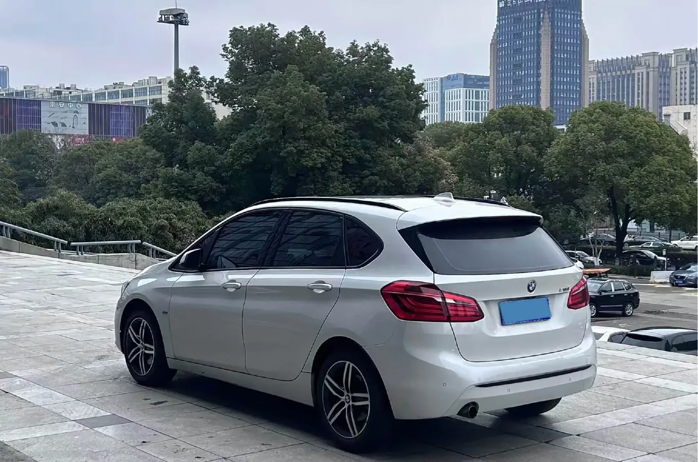 2016 BMW 2 Series Wagon 1.5T 136HP L3 6AT,autocango,china used car exporter,china ev exporter,chinese used car exporter,chinese used ev exporter