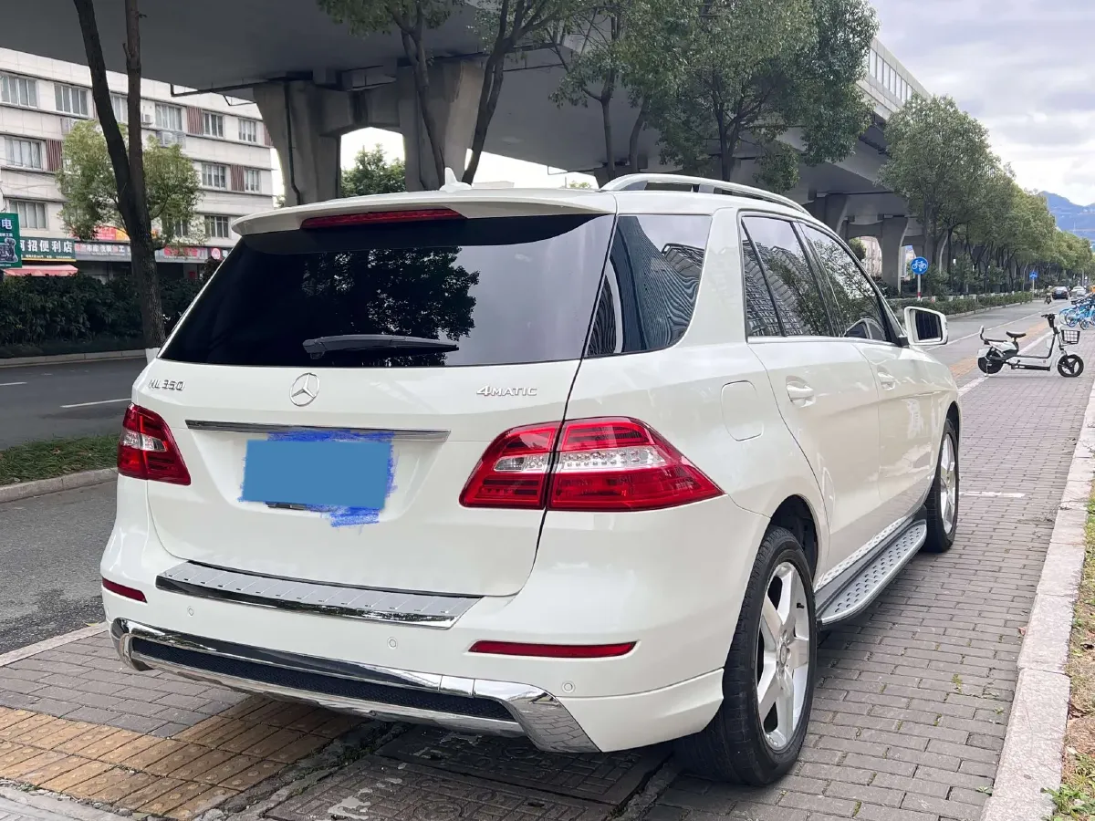 2012 Mercedes-Benz M Class 3.5L 306HP V6 7AT,autocango,china used car exporter,china ev exporter,chinese used car exporter,chinese used ev exporter