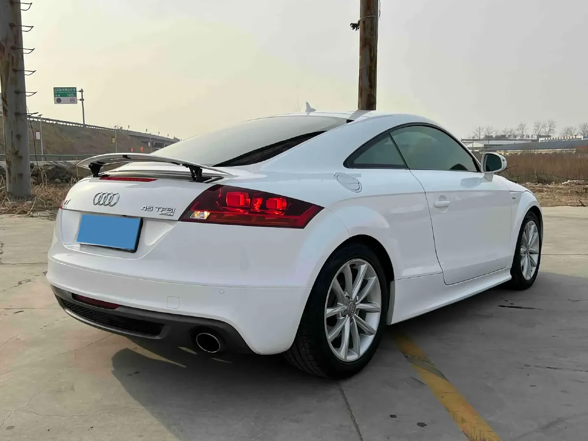 2014 Audi TT 2.0T 211HP L4 6DCT,autocango,china used car exporter,china ev exporter,chinese used car exporter,chinese used ev exporter