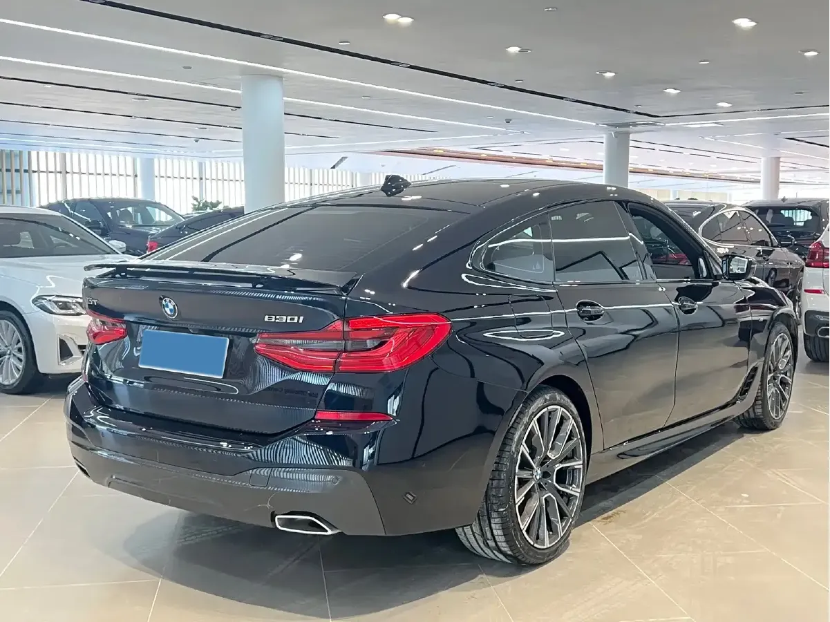 2024 BMW 6 Series GT 2.0T 245HP L4 8AT,autocango,china used car exporter,china ev exporter,chinese used car exporter,chinese used ev exporter