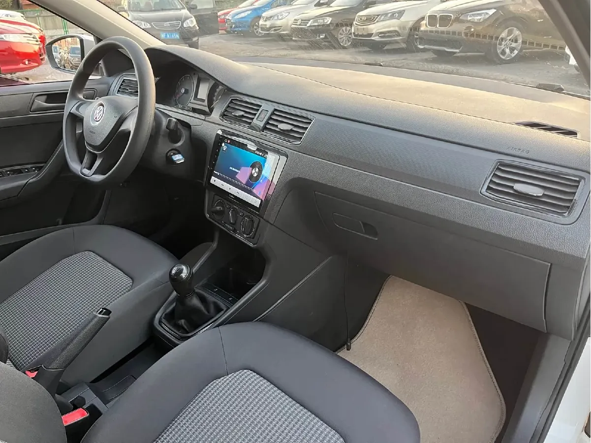 2019 Volkswagen Santana 1.5L 110HP L4 5MT,autocango,china used car exporter,china ev exporter,chinese used car exporter,chinese used ev exporter