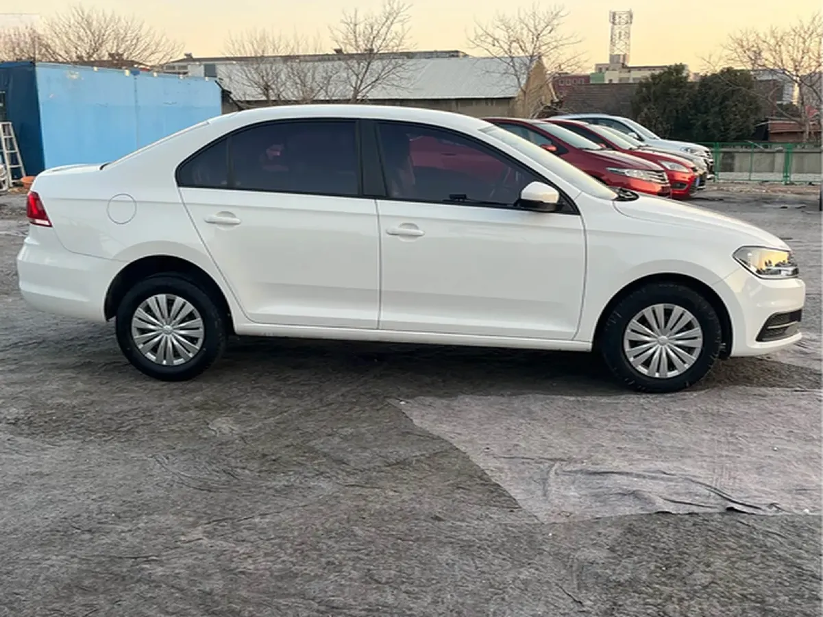 2019 Volkswagen Santana 1.5L 110HP L4 5MT,autocango,china used car exporter,china ev exporter,chinese used car exporter,chinese used ev exporter