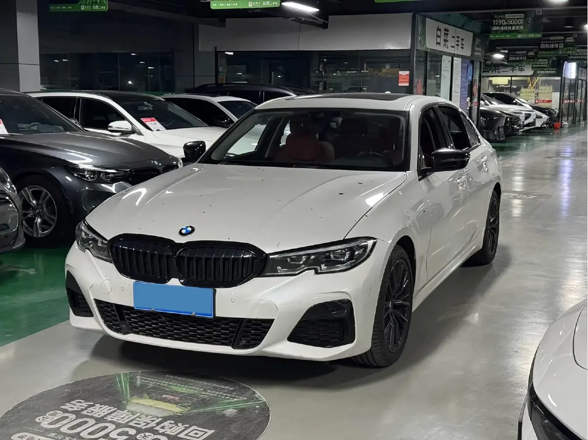 2022 BMW 3 Series 2.0T 184HP L4 8AT
