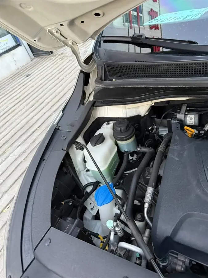 2015 Kia Carnival 2.2T 200HP L4 6AT,autocango,china used car exporter,china ev exporter,chinese used car exporter,chinese used ev exporter