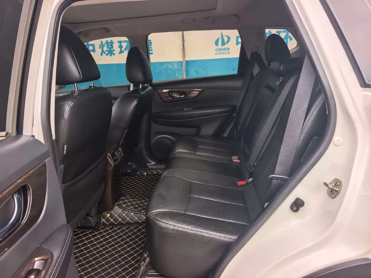 2019 Nissan X-Trail 2.0L 154HP L4 CVT,autocango,china used car exporter,china ev exporter,chinese used car exporter,chinese used ev exporter