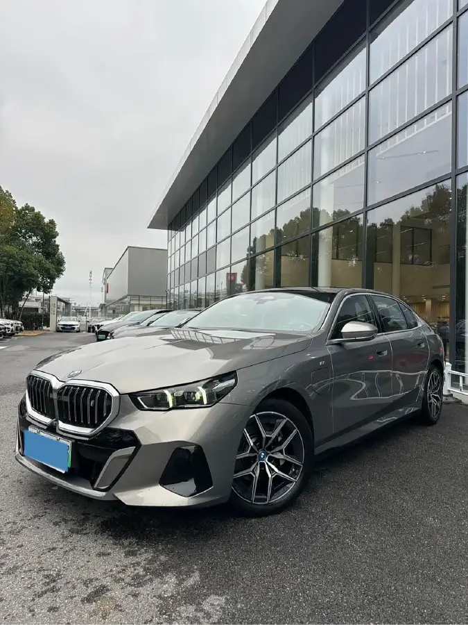 2024 BMW i5 BEV 79.05KWH