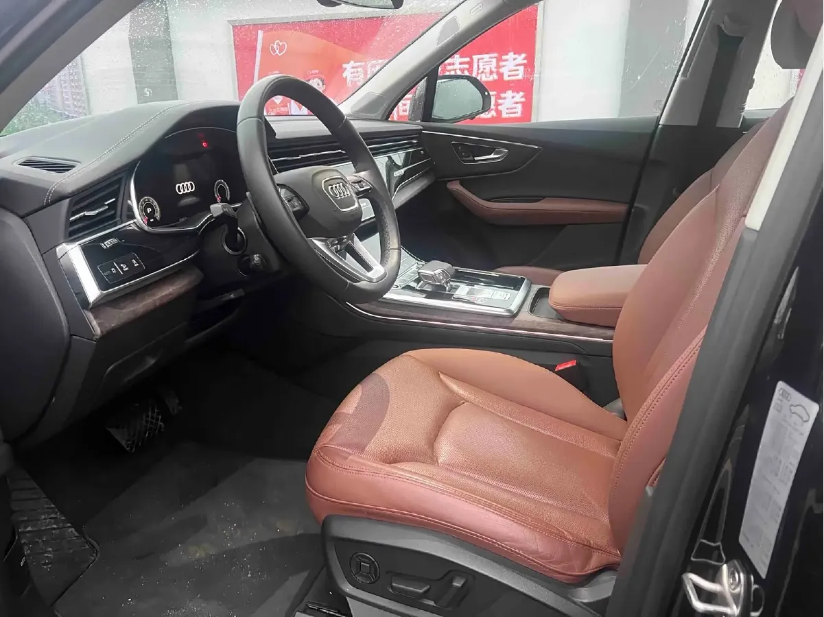 2023 Audi Q7 3.0T 340HP V6 8AT,autocango,china used car exporter,china ev exporter,chinese used car exporter,chinese used ev exporter
