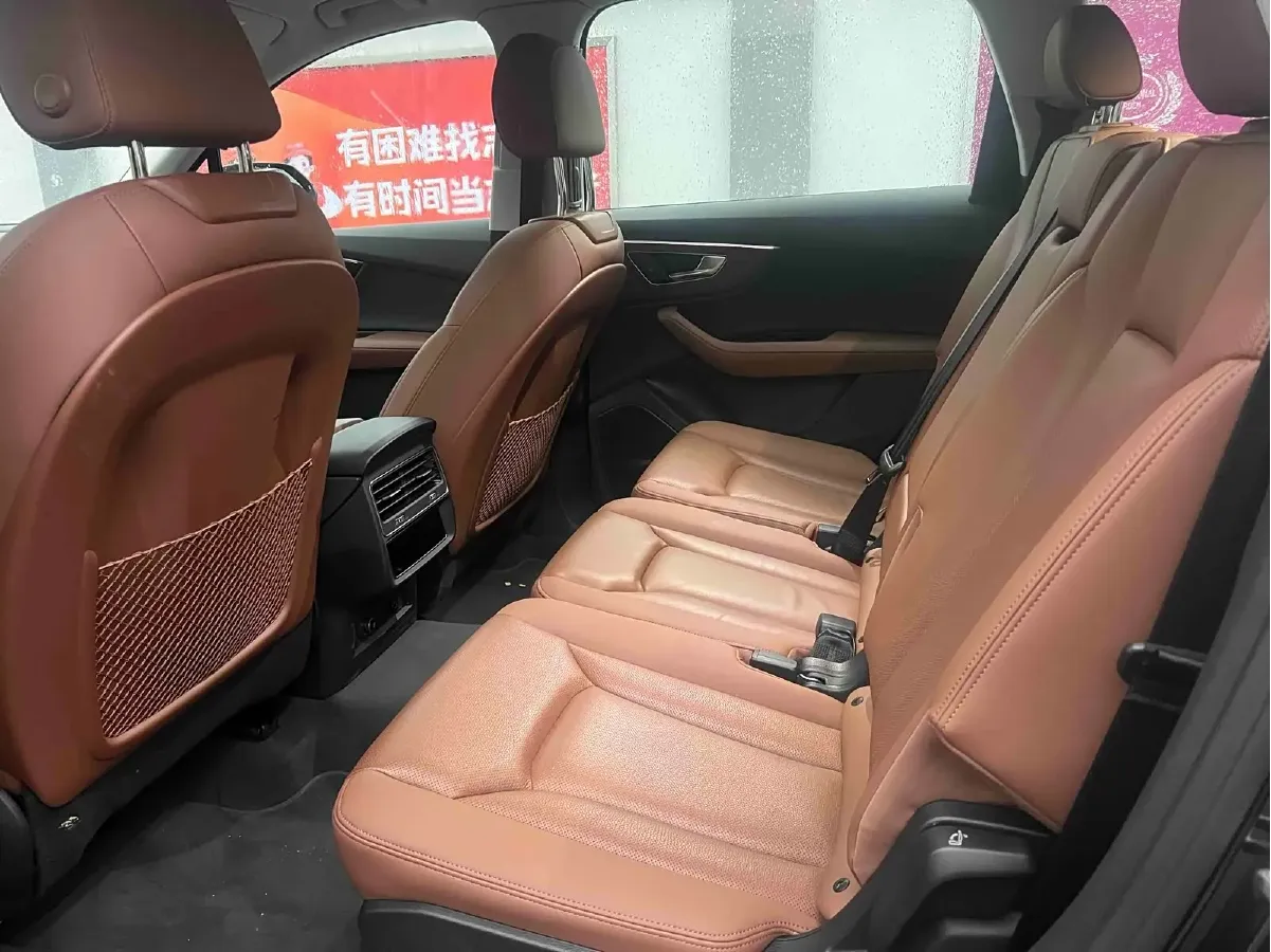 2023 Audi Q7 3.0T 340HP V6 8AT,autocango,china used car exporter,china ev exporter,chinese used car exporter,chinese used ev exporter