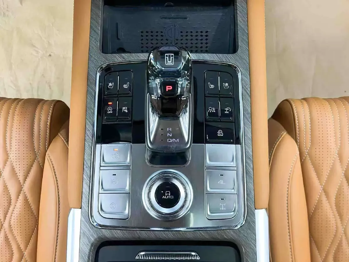 2022 Tank 500 3.0T 360HP V6 9AT,autocango,china used car exporter,china ev exporter,chinese used car exporter,chinese used ev exporter