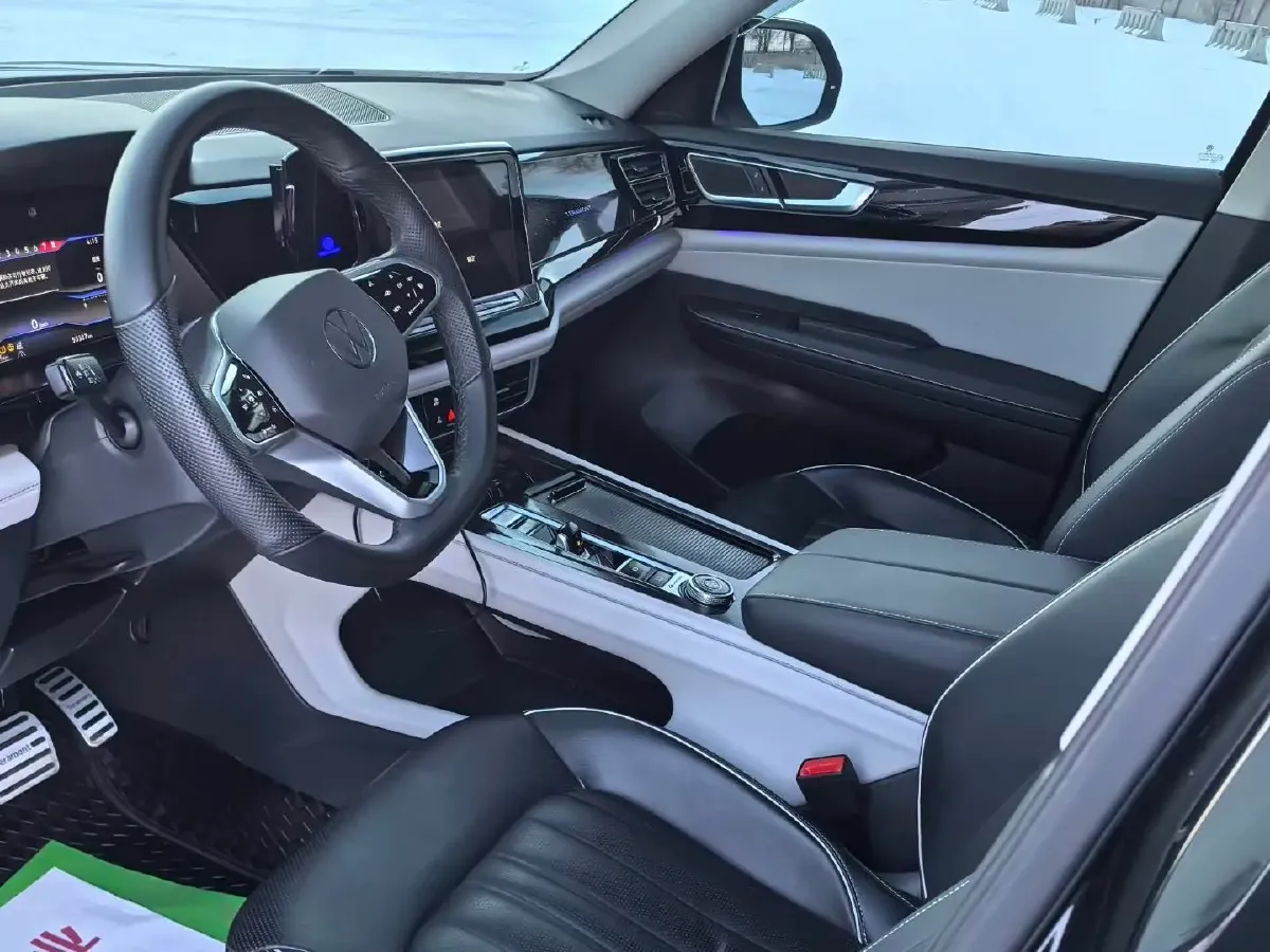 2022 Volkswagen Teramont 2.0T 220HP L4 7DCT,autocango,china used car exporter,china ev exporter,chinese used car exporter,chinese used ev exporter