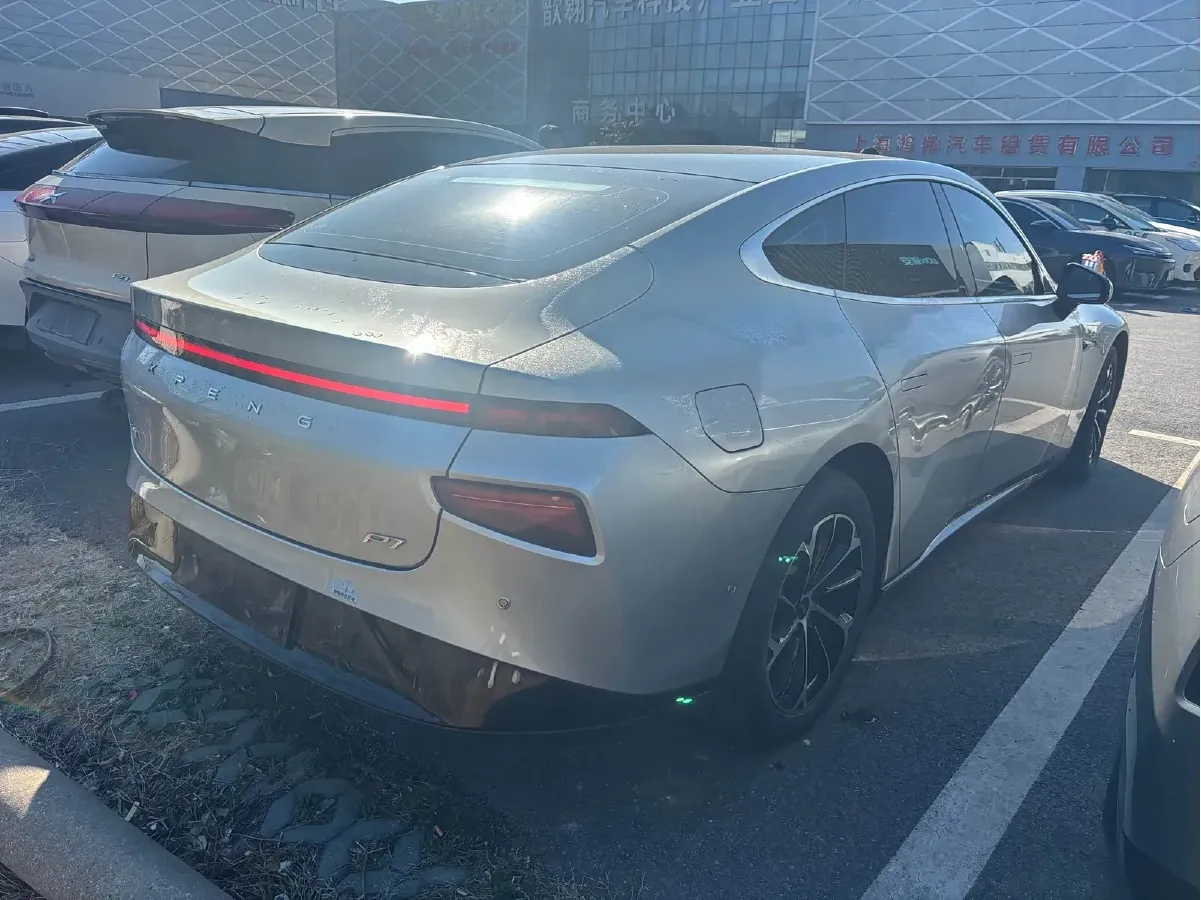 2020 Xpeng P7 BEV 70.8KWH,autocango,china used car exporter,china ev exporter,chinese used car exporter,chinese used ev exporter