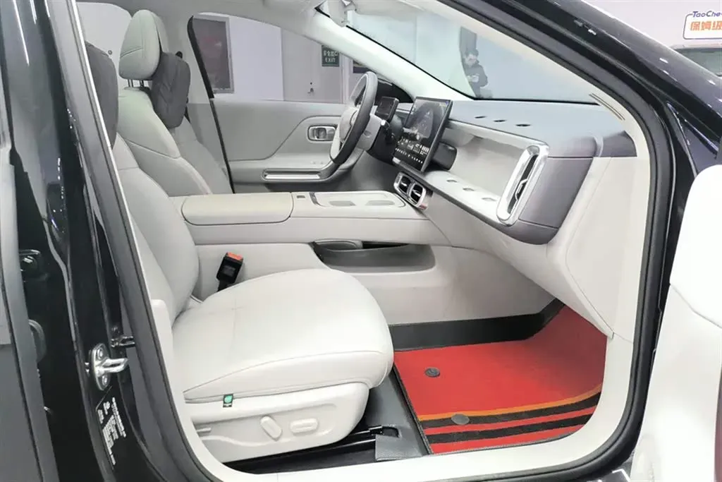 2025 Leapmotor B01 BEV,autocango,china used car exporter,china ev exporter,chinese used car exporter,chinese used ev exporter