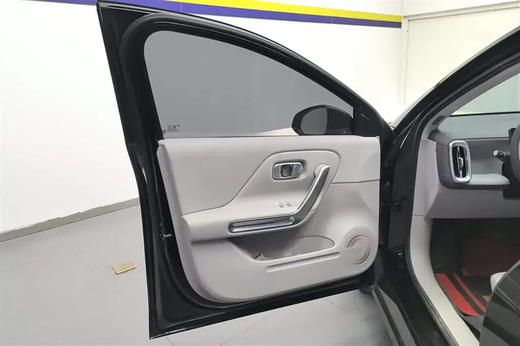 2025 Leapmotor B01 BEV,autocango,china used car exporter,china ev exporter,chinese used car exporter,chinese used ev exporter