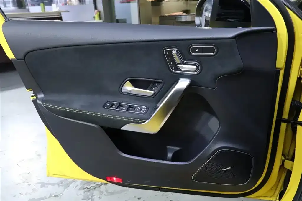 2022 Mercedes-Benz A AMG 2.0T 421HP L4 8DCT,autocango,china used car exporter,china ev exporter,chinese used car exporter,chinese used ev exporter