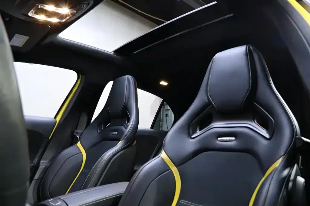 2022 Mercedes-Benz A AMG 2.0T 421HP L4 8DCT,autocango,china used car exporter,china ev exporter,chinese used car exporter,chinese used ev exporter