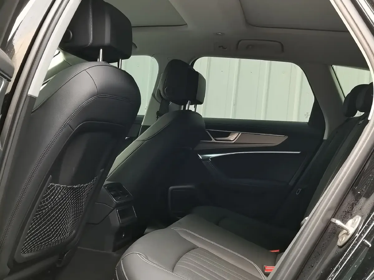 2024 Audi A6 3.0T 340HP V6 7DCT,autocango,china used car exporter,china ev exporter,chinese used car exporter,chinese used ev exporter