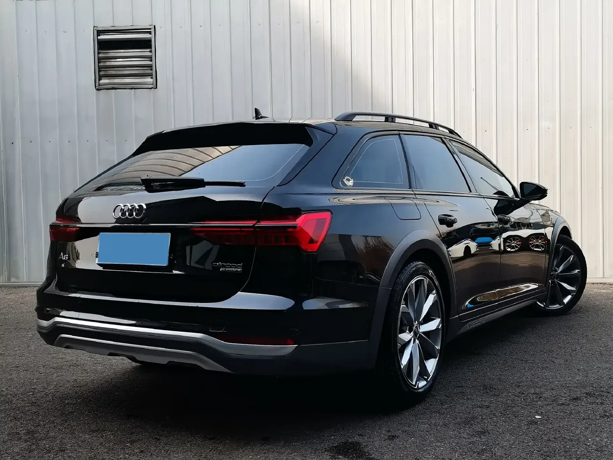 2024 Audi A6 3.0T 340HP V6 7DCT,autocango,china used car exporter,china ev exporter,chinese used car exporter,chinese used ev exporter