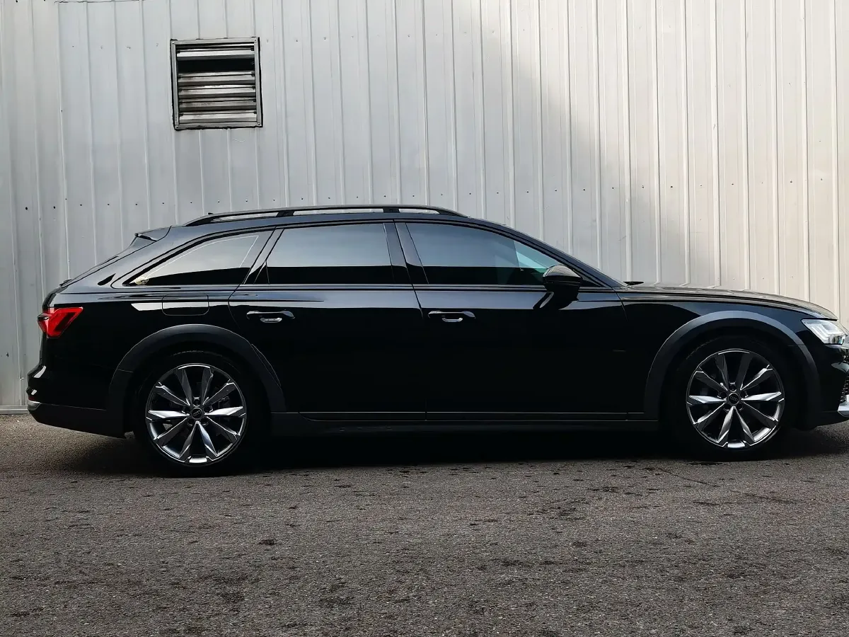 2024 Audi A6 3.0T 340HP V6 7DCT,autocango,china used car exporter,china ev exporter,chinese used car exporter,chinese used ev exporter