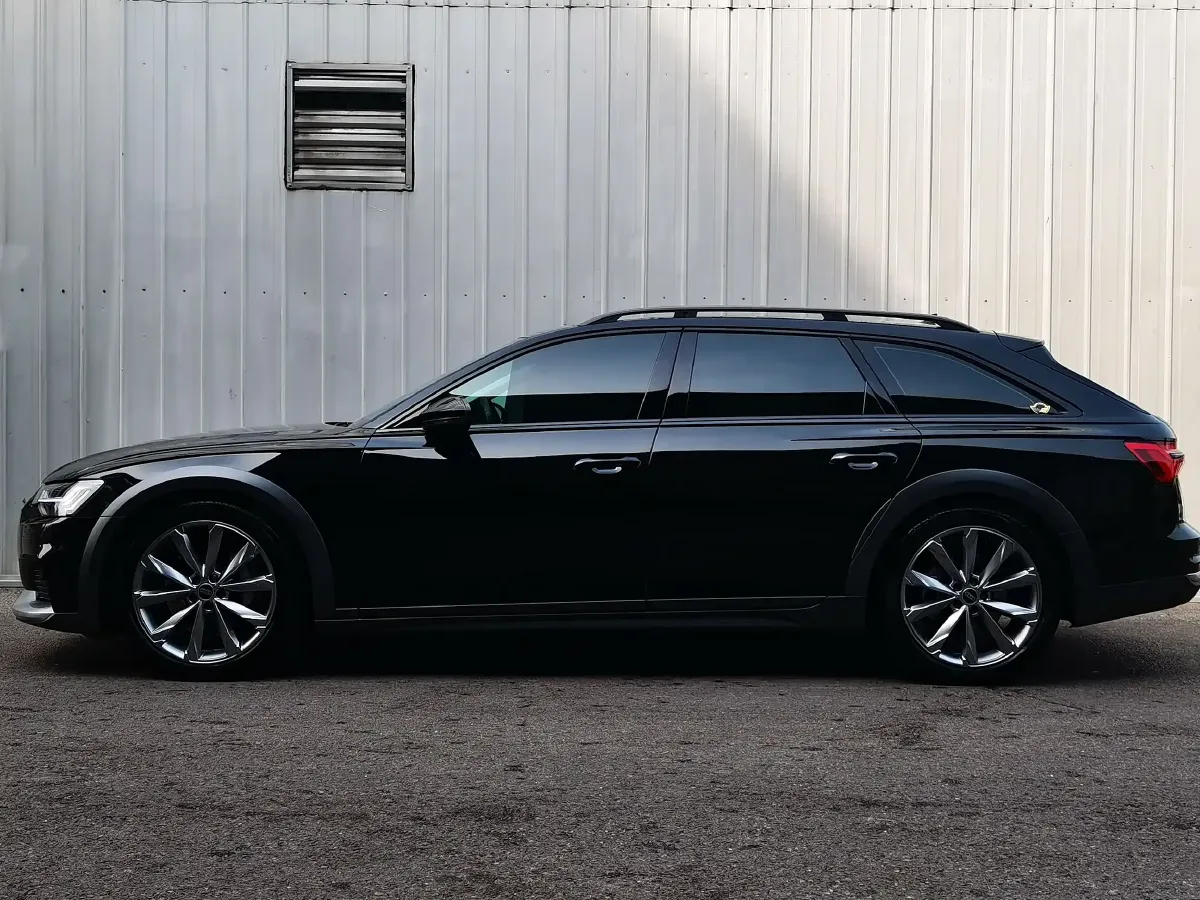 2024 Audi A6 3.0T 340HP V6 7DCT,autocango,china used car exporter,china ev exporter,chinese used car exporter,chinese used ev exporter