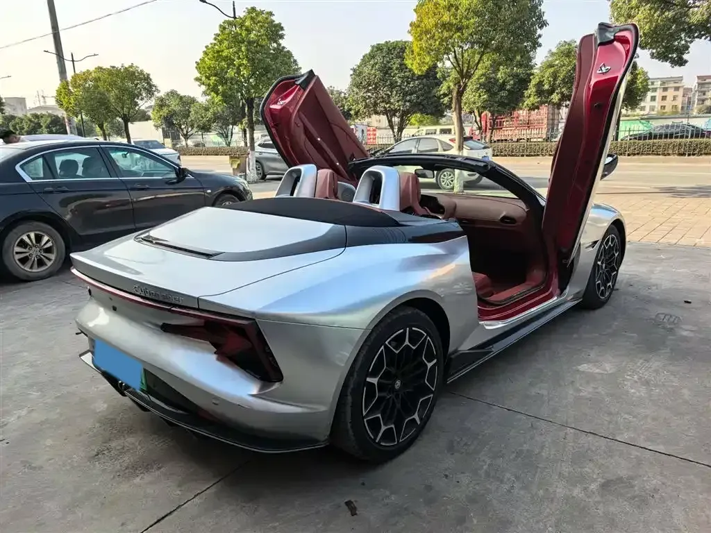 2024 MG Cyberster BEV 64KWH,autocango,china used car exporter,china ev exporter,chinese used car exporter,chinese used ev exporter