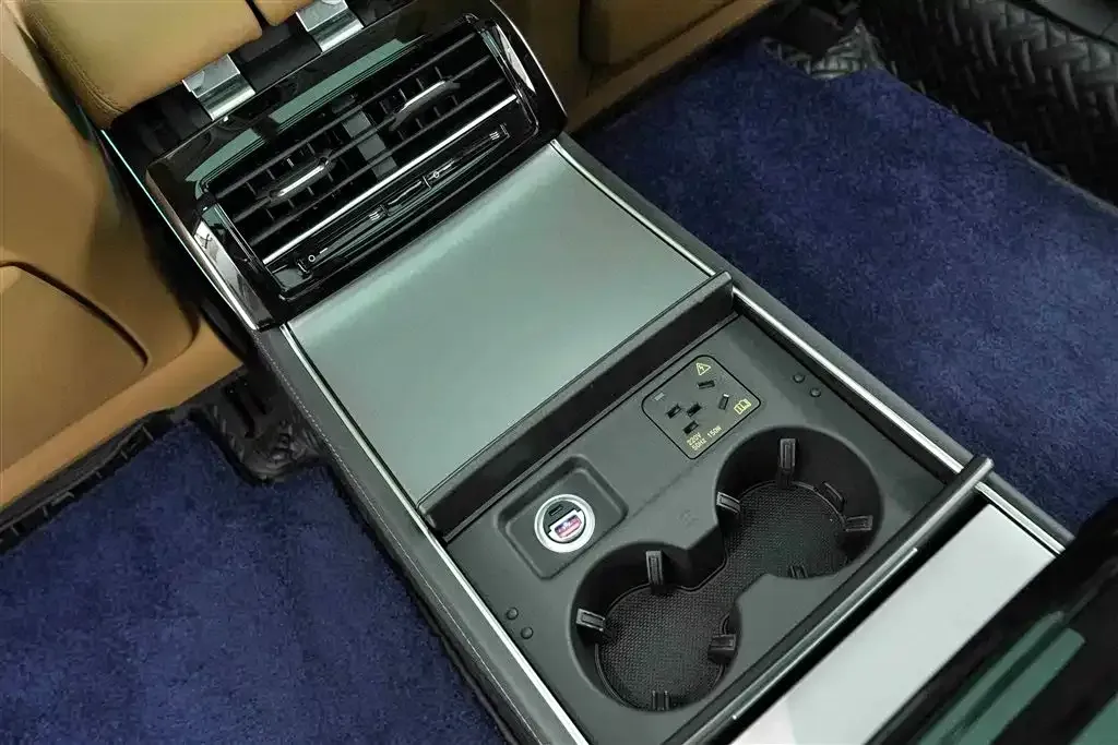 2022 Audi A8 3.0T 340HP V6 8AT,autocango,china used car exporter,china ev exporter,chinese used car exporter,chinese used ev exporter