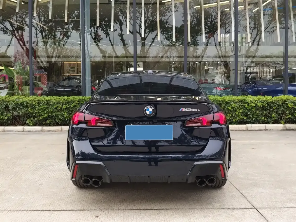 2025 BMW 2.0T 300HP L4 7DCT,autocango,china used car exporter,china ev exporter,chinese used car exporter,chinese used ev exporter