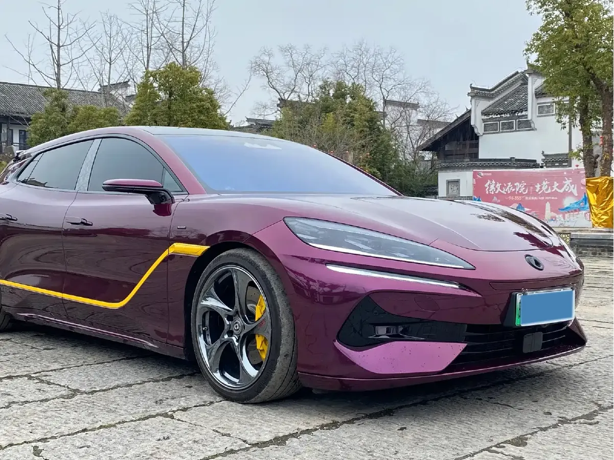 2024 Denza DenzaZ9GT 2.0T 207HP L4 E-CVT PHEV 38.5KWH,autocango,china used car exporter,china ev exporter,chinese used car exporter,chinese used ev exporter